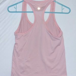 Lululemon swiftly race length tank top. Light pink size 4